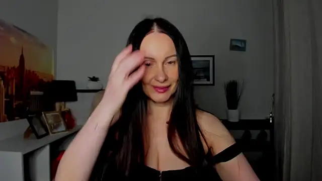 Snapshot of Velvet_Jasmine chatting on 12-03-25, 06:21 Velvet Jasmine online show from 12-03-25, 06:21