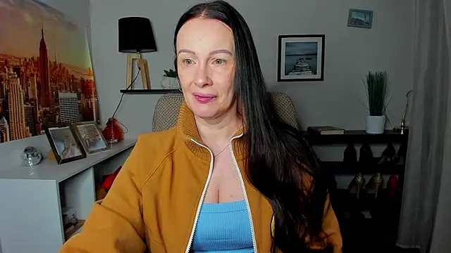 Snapshot of Velvet_Jasmine chatting on 01-15-26, 06:29 Velvet Jasmine online show from 01-15-26, 06:29