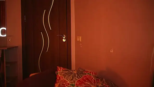 Liltightbabe online show from 04-15-26, 07:58