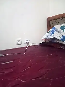 Snapshot of Dirtymorrocainbabe chatting on 09-16-25, 06:31 Dirtymorrocainbabe online show from 09-16-25, 06:31