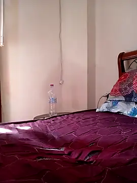 Snapshot of Dirtymorrocainbabe chatting on 09-28-25, 10:42 Dirtymorrocainbabe online show from 09-28-25, 10:42