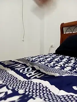 Snapshot of Dirtymorrocainbabe chatting on 02-23-26, 07:11 Dirtymorrocainbabe online show from 02-23-26, 07:11