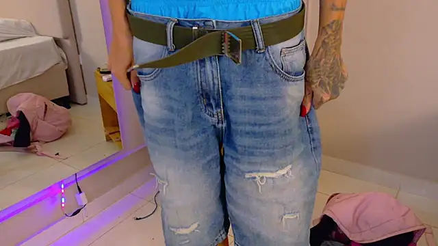 Darlyn tenderhot   online show from 04-28-26, 12:54