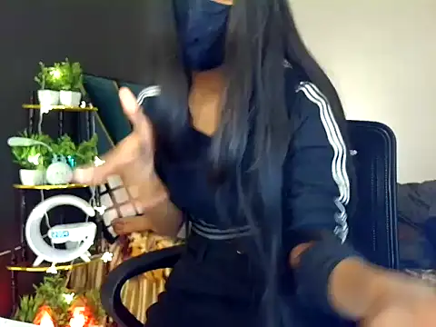 Snapshot of fairy_princess chatting on 02-09-26, 06:23 fairy princess online show from 02-09-26, 06:23