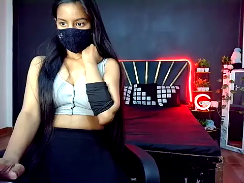 Snapshot of fairy_princess chatting on 04-15-26, 03:41 fairy princess online show from 04-15-26, 03:41