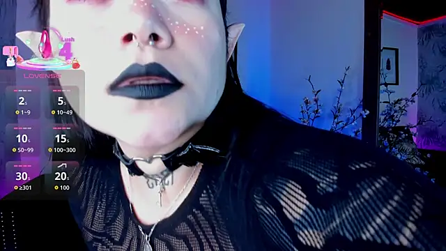  raven black online show from 11-06-25, 04:19