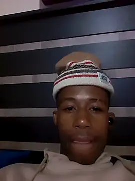 Snapshot of Mlokkishi chatting on 04-02-26, 09:23 Mlokkishi online show from 04-02-26, 09:23