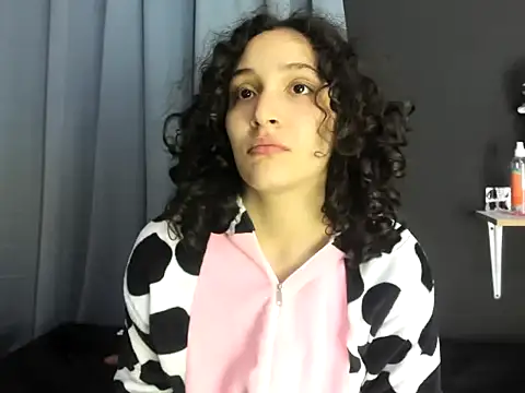 TeensNews18 online show from 11-10-25, 12:20