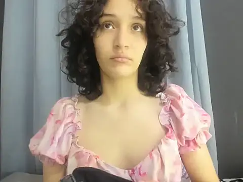 TeensNews18 online show from 11-29-25, 11:35