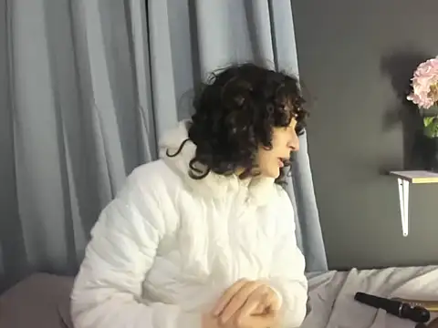 TeensNews18 online show from 12-02-25, 11:23