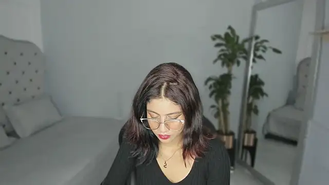 Snapshot of Julieth_brown_ chatting on 09-11-25, 03:39 Julieth brown online show from 09-11-25, 03:39