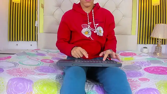 Snapshot of Just18Jake chatting on 09-30-25, 06:13 Just18Jake online show from 09-30-25, 06:13