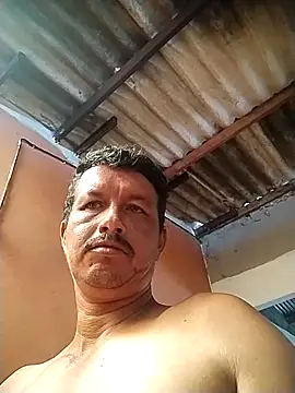 colombiano198720 online show from 10-23-25, 03:11