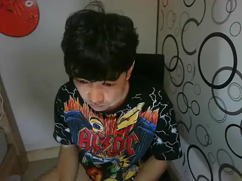 Snapshot of moaman190 chatting on 11-30-25, 08:57 moaman190 online show from 11-30-25, 08:57