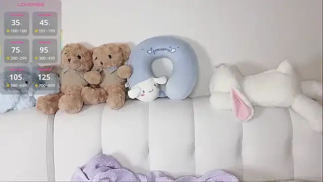 LuLu-Moon online show from 10-24-25, 10:28