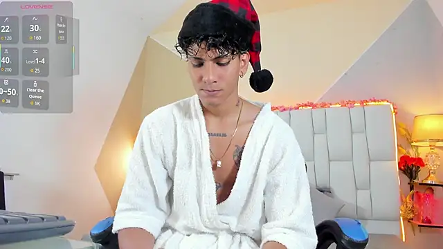 Snapshot of Adan_Oriol chatting on 12-03-25, 04:09 Adan Oriol online show from 12-03-25, 04:09