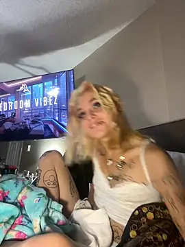 ittybittymeryssa online show from 08-06-26, 04:47