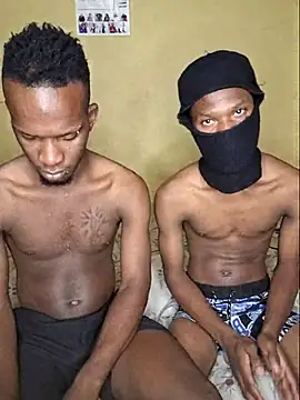 Snapshot of RAWFREAKYVERSE chatting on 02-17-26, 06:36 RAWFREAKYVERSE online show from 02-17-26, 06:36