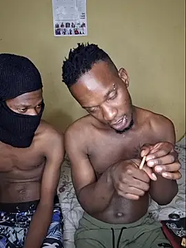 Snapshot of RAWFREAKYVERSE chatting on 02-18-26, 07:43 RAWFREAKYVERSE online show from 02-18-26, 07:43