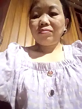  YooY  online show from 10-05-25, 04:16