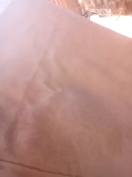  YooY  online show from 11-27-25, 02:13