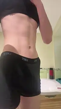 Snapshot of Dickii21 chatting on 11-12-25, 06:25 Dickii21 online show from 11-12-25, 06:25