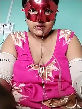 Snapshot of mimi87hoty chatting on 12-05-25, 02:36 mimi87hoty online show from 12-05-25, 02:36