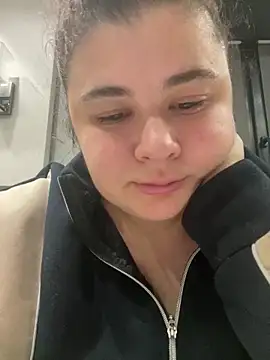 Snapshot of AliceCurlyX chatting on 12-01-25, 09:25 AliceCurlyX online show from 12-01-25, 09:25