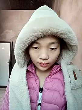 Snapshot of Ananine chatting on 01-12-26, 01:00 Ananine online show from 01-12-26, 01:00