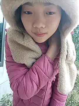 Snapshot of Ananine chatting on 01-14-26, 12:49 Ananine online show from 01-14-26, 12:49