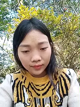 Snapshot of Ananine chatting on 01-18-26, 07:23 Ananine online show from 01-18-26, 07:23