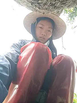 Snapshot of Ananine chatting on 04-04-26, 06:11 Ananine online show from 04-04-26, 06:11