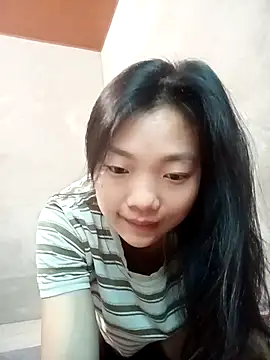 Snapshot of Ananine chatting on 04-06-26, 11:49 Ananine online show from 04-06-26, 11:49