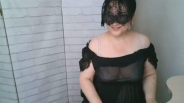 Helen xi  online show from 05-26-26, 05:14