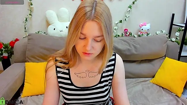 Sylvia Ortiz online show from 02-25-26, 01:04