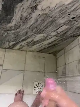 Snapshot of Novindapikgrossa chatting on 11-09-25, 03:16 Novindapikgrossa online show from 11-09-25, 03:16