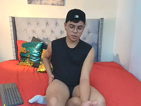 Snapshot of stewart_mateo_ chatting on 11-22-25, 02:10 stewart mateo online show from 11-22-25, 02:10