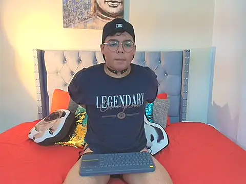 Snapshot of stewart_mateo_ chatting on 11-26-25, 02:12 stewart mateo online show from 11-26-25, 02:12