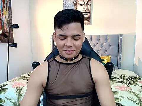 Snapshot of stewart_mateo_ chatting on 12-14-25, 02:17 stewart mateo online show from 12-14-25, 02:17