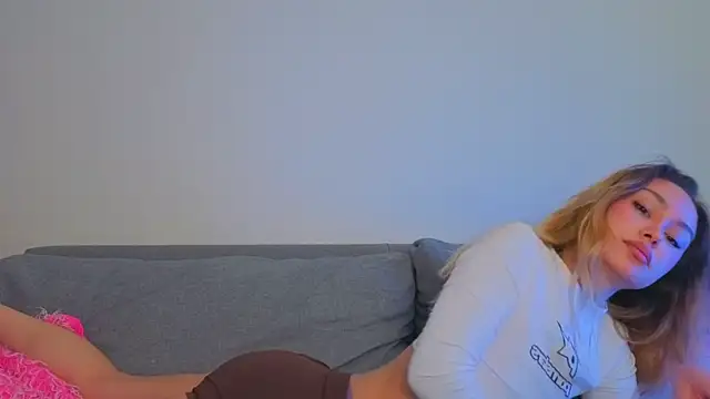 Snapshot of baobei03 chatting on 03-17-26, 10:51 baobei03 online show from 03-17-26, 10:51