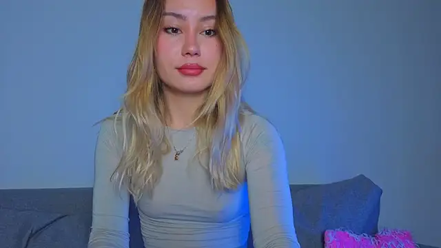 Snapshot of baobei03 chatting on 03-22-26, 04:49 baobei03 online show from 03-22-26, 04:49