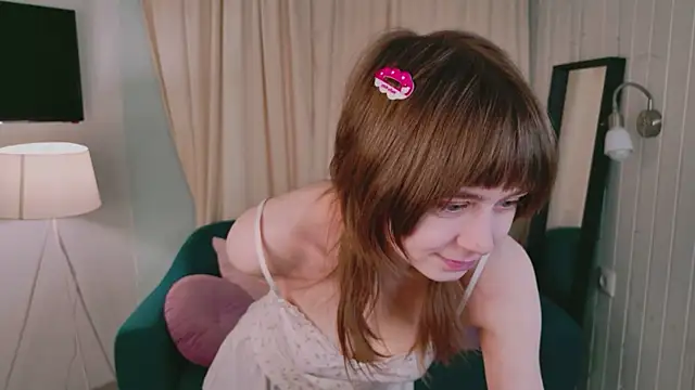 Snapshot of Katie_ktk chatting on 04-14-26, 05:57 Katie ktk online show from 04-14-26, 05:57