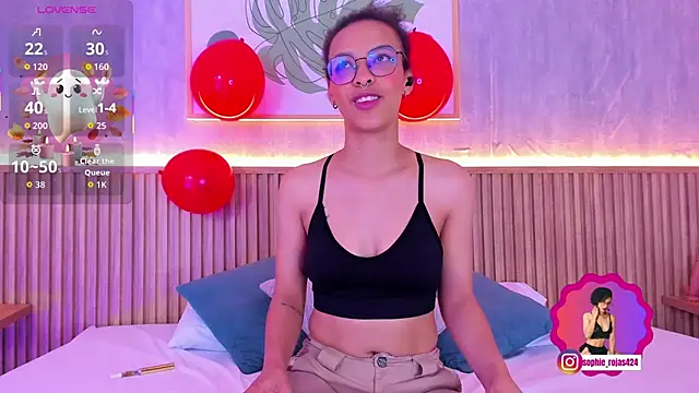 Snapshot of sophie_rojas chatting on 10-24-25, 03:36 sophie rojas online show from 10-24-25, 03:36