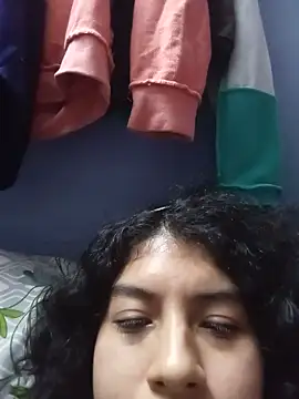 Snapshot of Syndel23 chatting on 09-13-25, 05:07 Syndel23 online show from 09-13-25, 05:07