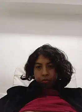 Snapshot of Syndel23 chatting on 09-21-25, 09:27 Syndel23 online show from 09-21-25, 09:27