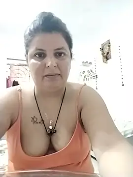 Jann Riya333 online show from 06-25-26, 07:02