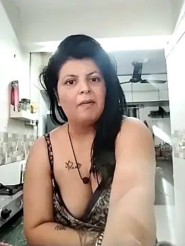 Jann Riya333 online show from 06-26-26, 07:13
