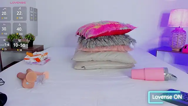 hailey hadid online show from 10-01-25, 06:58