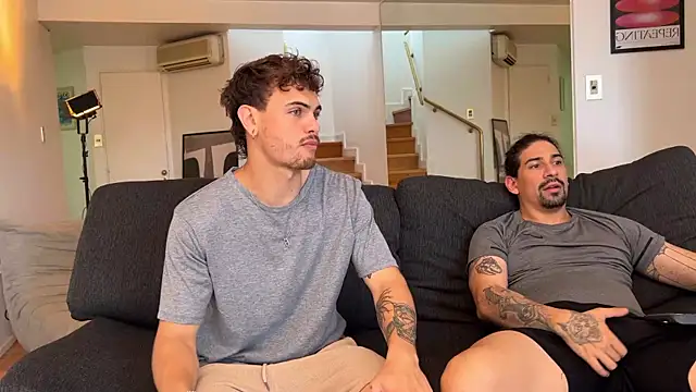 Snapshot of lenruy chatting on 12-14-25, 08:35 lenruy online show from 12-14-25, 08:35