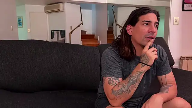 Snapshot of lenruy chatting on 01-19-26, 01:09 lenruy online show from 01-19-26, 01:09